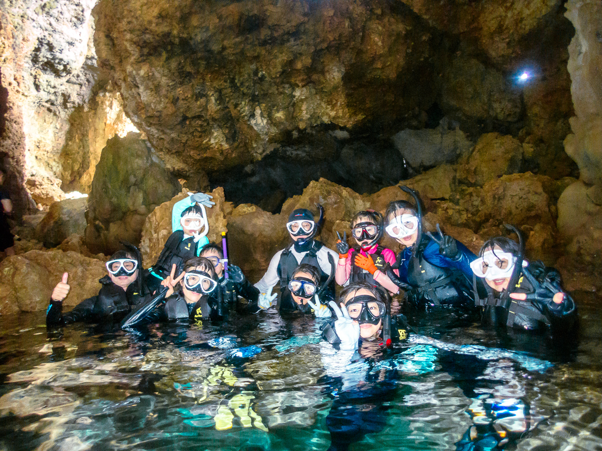 오키나와 푸른동굴 스노클링 가족 여행